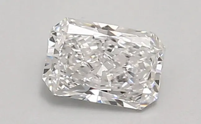 0.67ct E VVS2 Radiant (IGI)