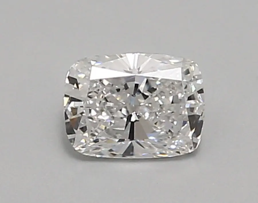 0.67ct D VVS2 Cushion (IGI)
