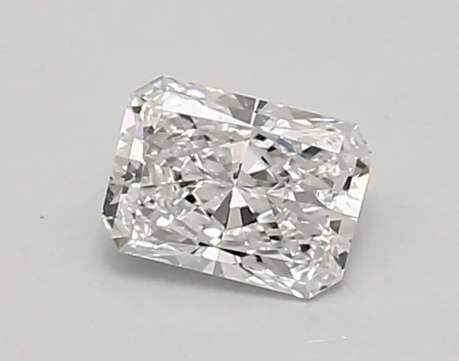 0.66ct E VS1 Radiant (IGI)
