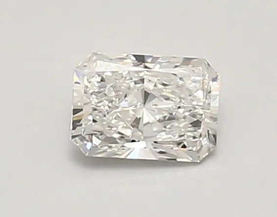 0.66ct D VVS2 Radiant (IGI)