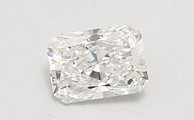 0.66ct D VVS2 Radiant (IGI)