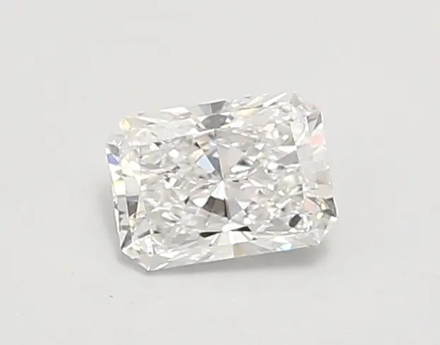 0.66ct D VVS2 Radiant (IGI)