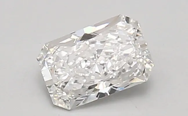 0.65ct E VVS2 Radiant (IGI)