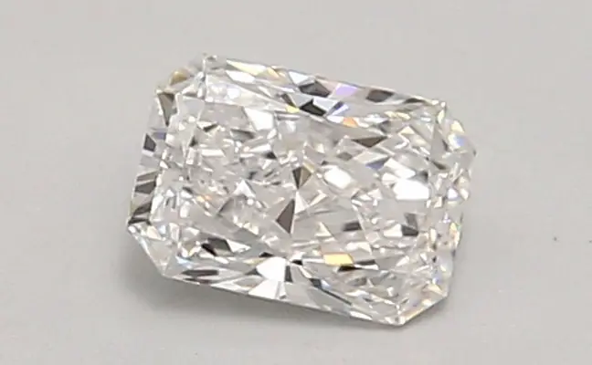 0.65ct D VVS2 Radiant (IGI)