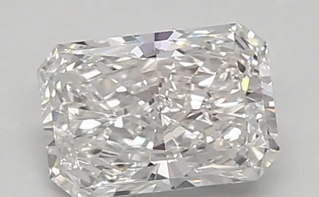 0.64ct E VVS1 Radiant (IGI)