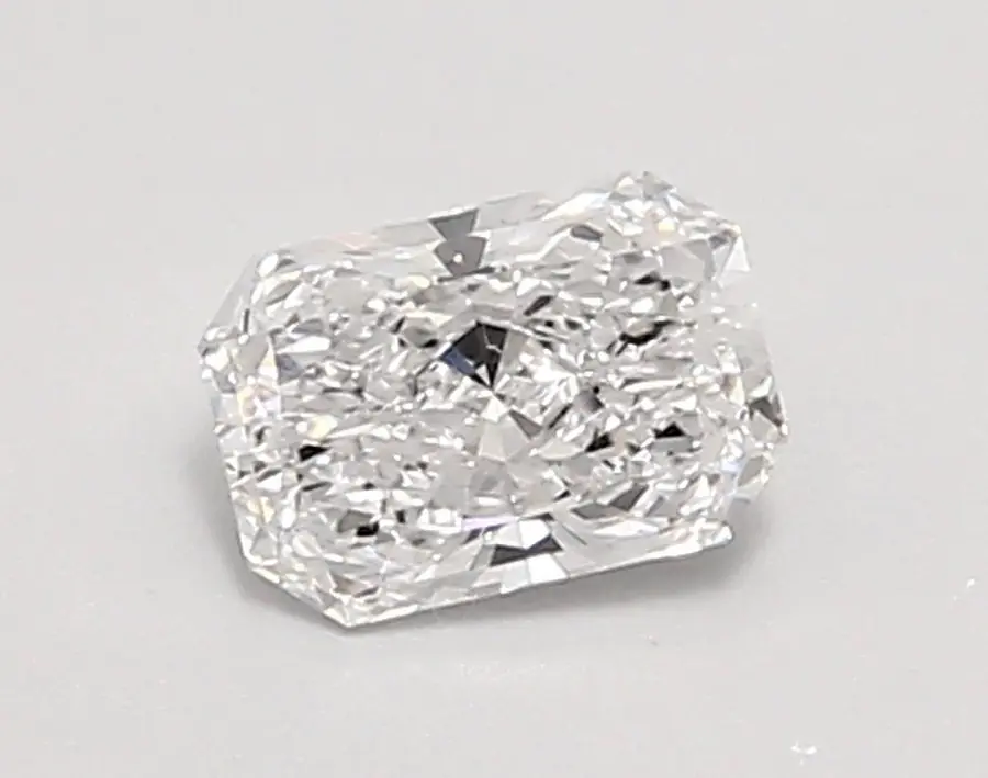 0.64ct D VS1 Radiant (IGI)
