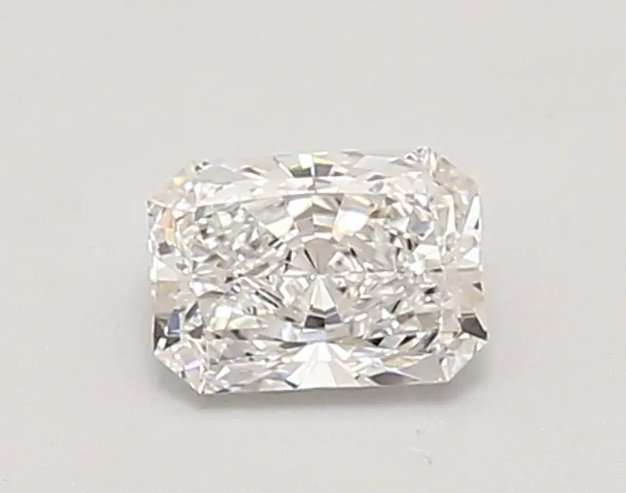 0.64ct D VVS1 Radiant (IGI)
