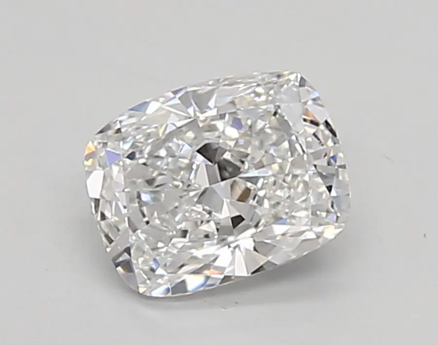 0.64ct D VVS2 Cushion (IGI)