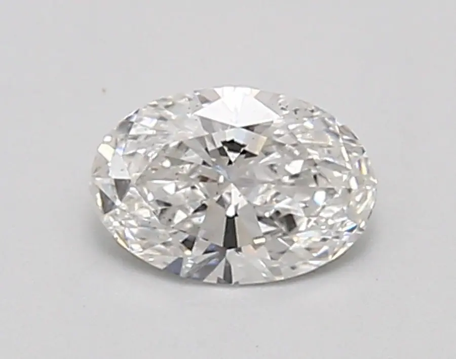 0.63ct E SI1 Oval (IGI)