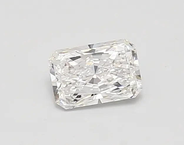 0.63ct E VVS2 Radiant (IGI)