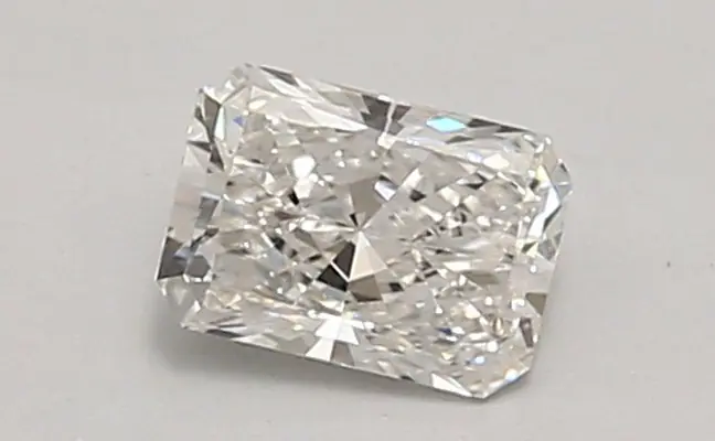 0.63ct E VS1 Radiant (IGI)