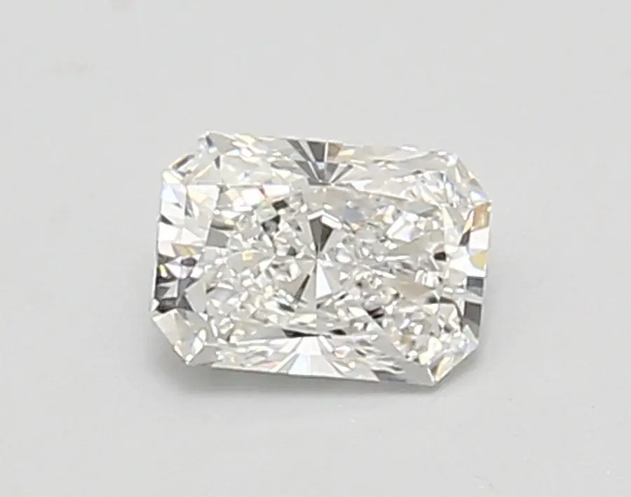 0.63ct D VVS1 Radiant (IGI)
