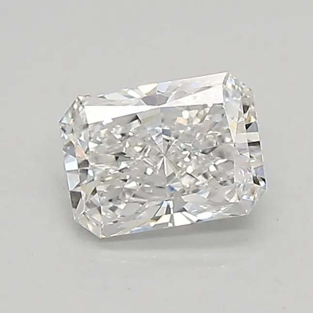 0.63ct E VVS2 Radiant (IGI)
