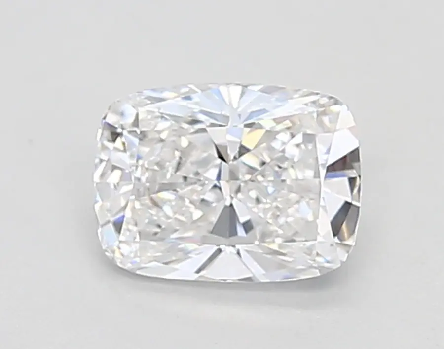 0.63ct D VVS2 Cushion (IGI)