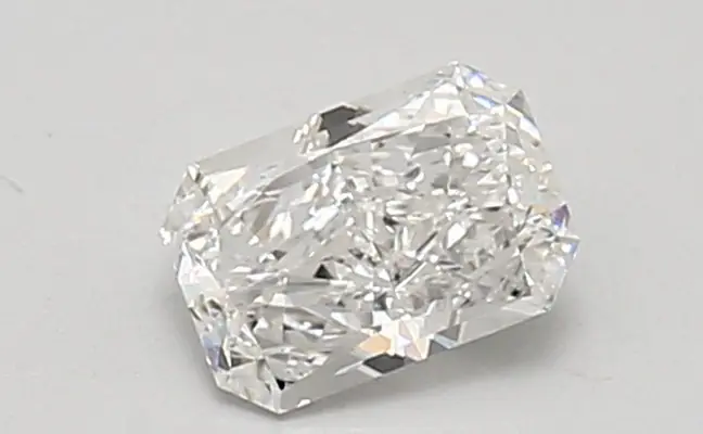 0.62ct E VS2 Radiant (IGI)