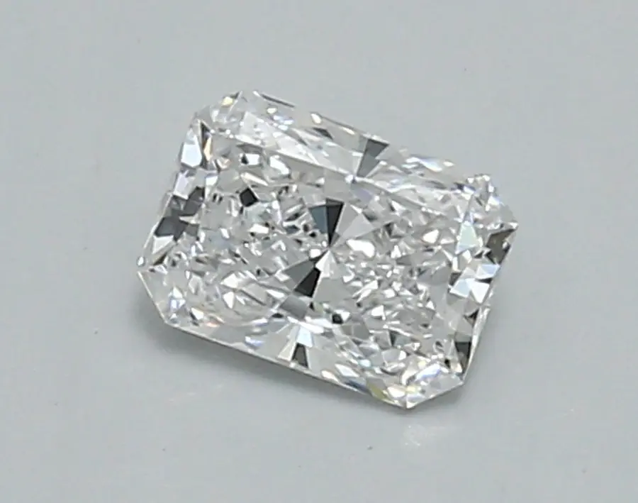0.62ct D VVS1 Radiant (IGI)