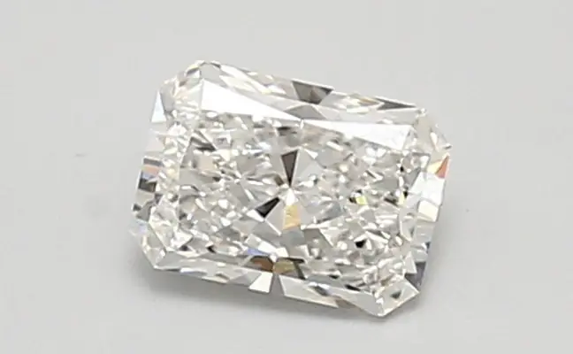 0.62ct E VVS2 Radiant (IGI)