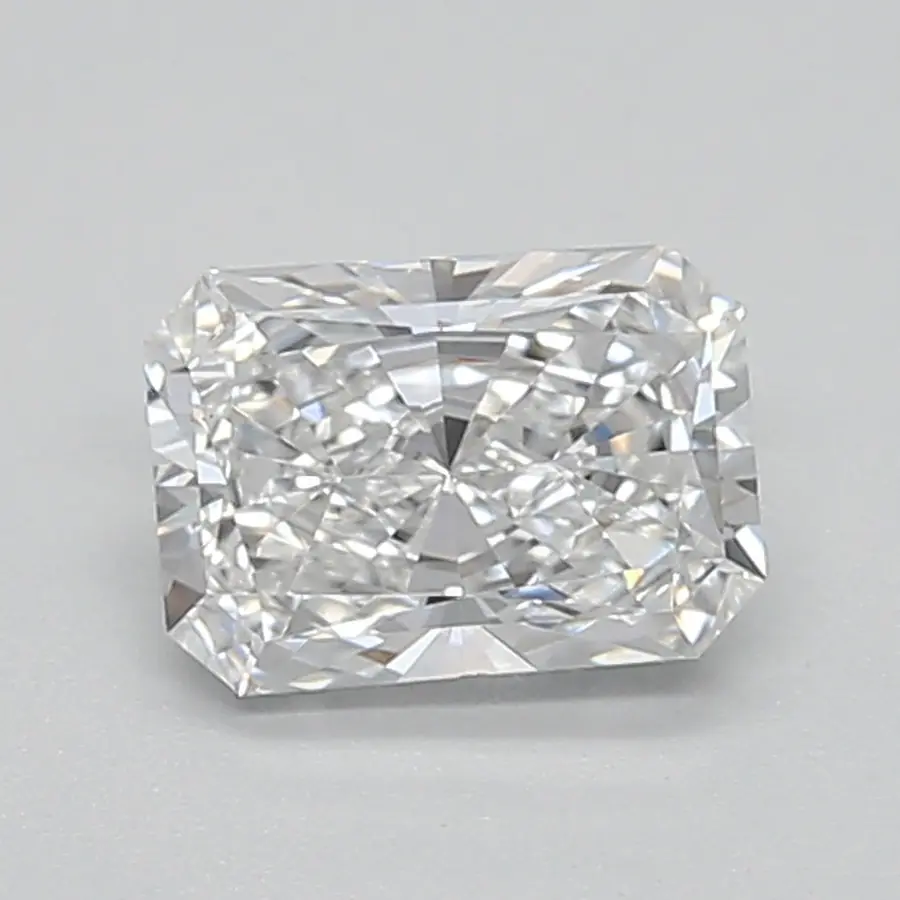 0.62ct E VVS2 Radiant (IGI)