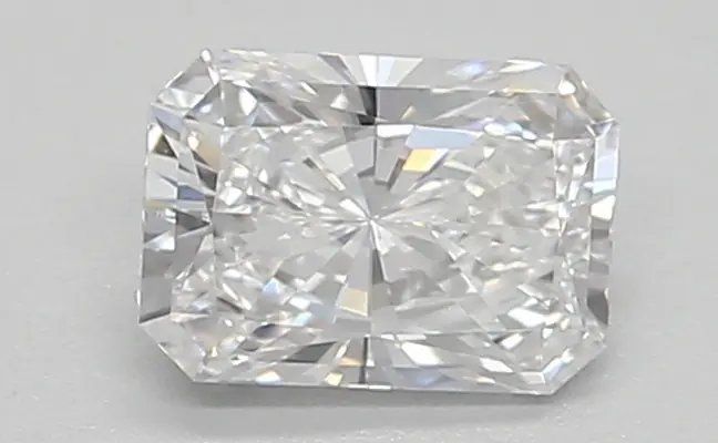 0.61ct E VVS2 Radiant (IGI)
