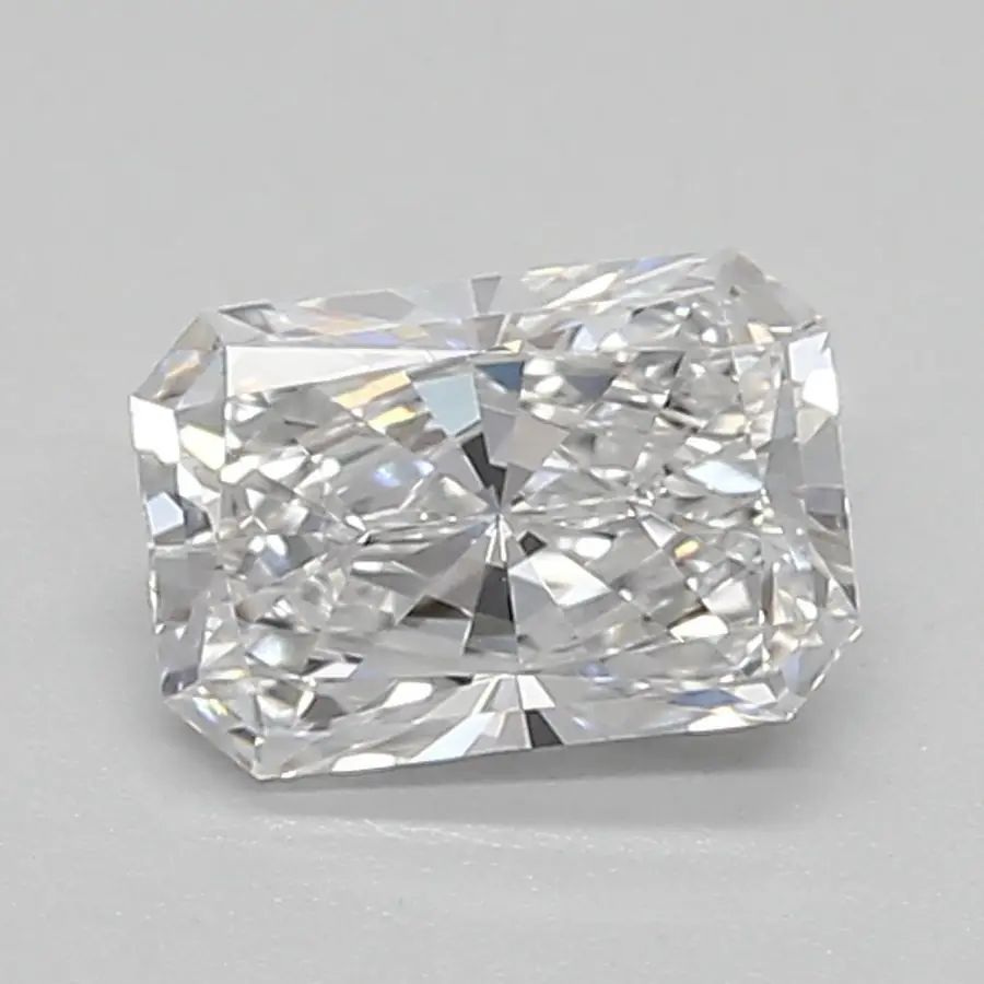 0.61ct D VVS2 Radiant (IGI)