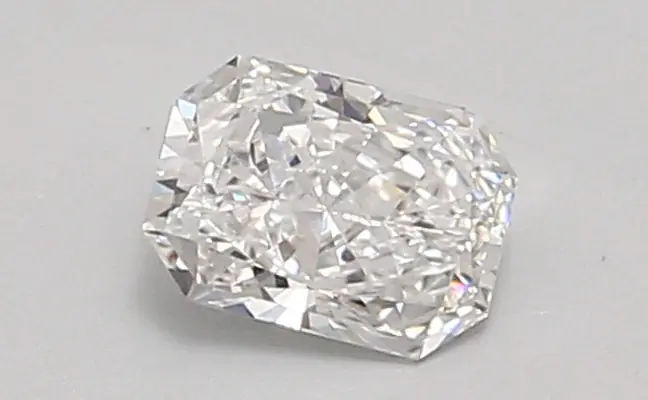 0.61ct D VVS1 Radiant (IGI)