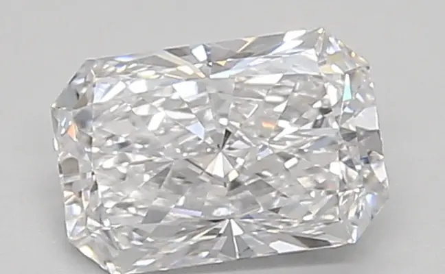 0.61ct D VVS2 Radiant (IGI)