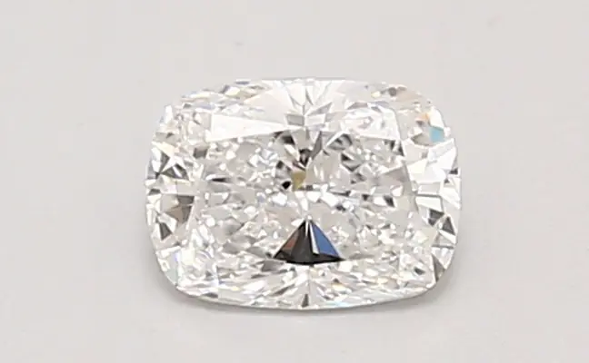 0.61ct D VVS2 Cushion (IGI)