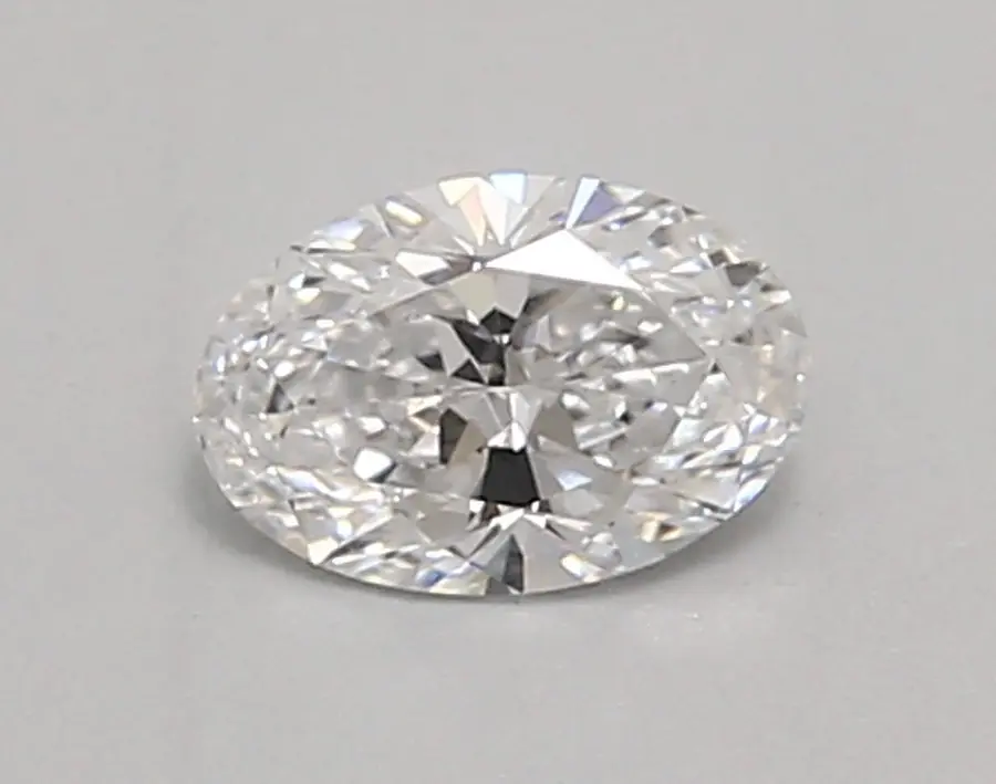 0.61ct D VVS1 Oval (IGI)
