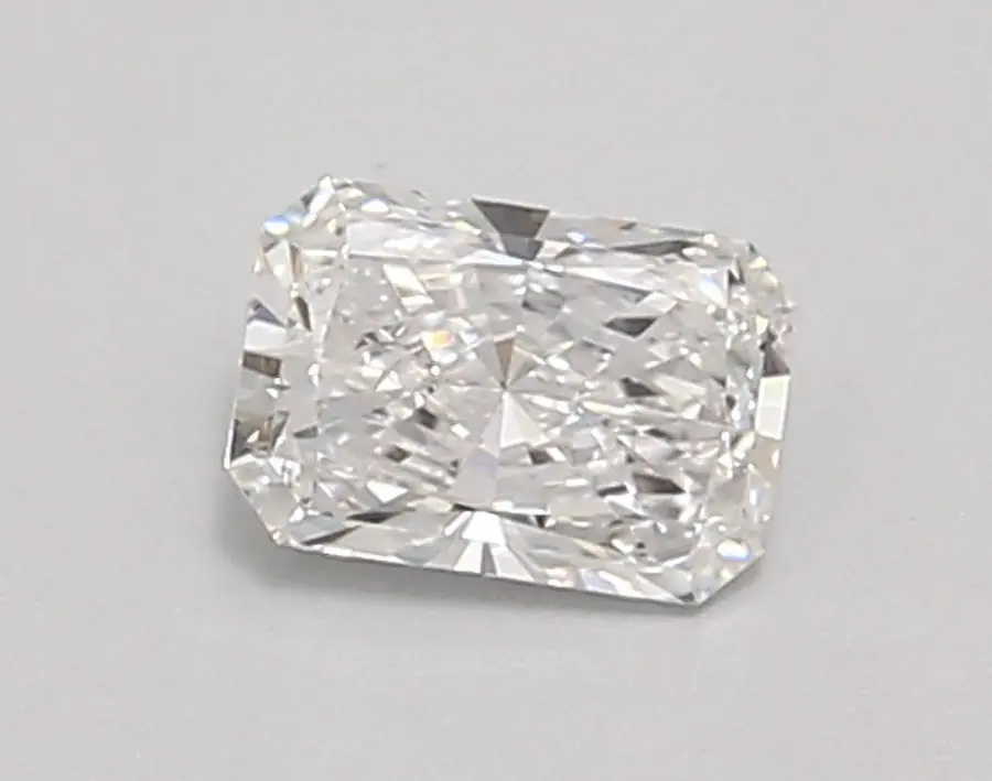 0.60ct E IF Radiant (IGI)
