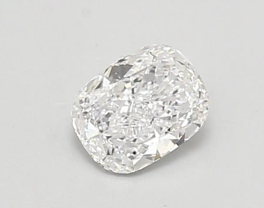 0.60ct D VVS2 Cushion (IGI)