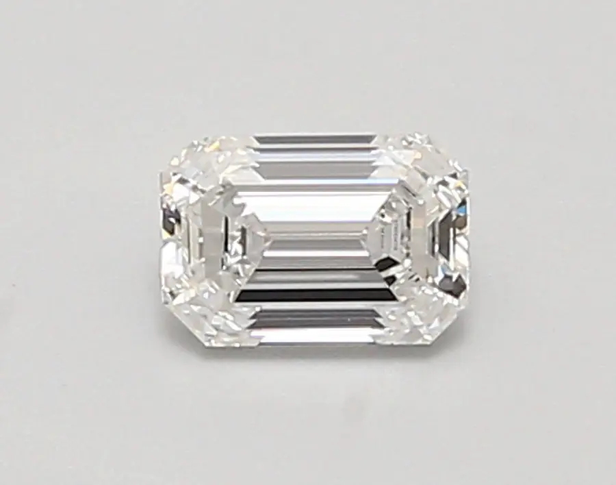 0.60ct D VS1 Emerald (IGI)