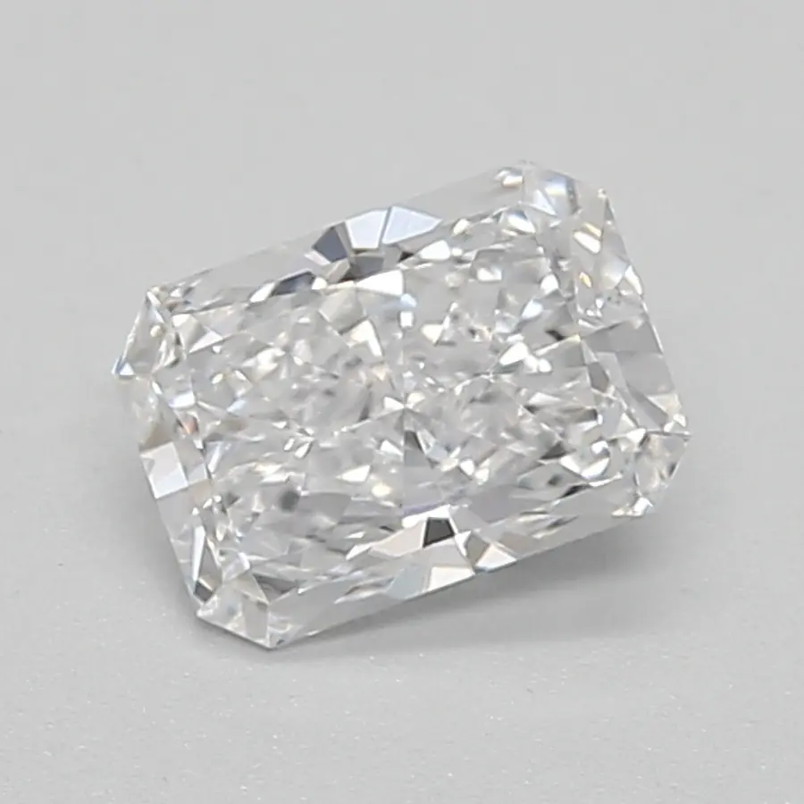 0.59ct D VVS1 Radiant (IGI)