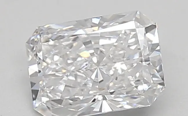 0.59ct D VVS2 Radiant (IGI)