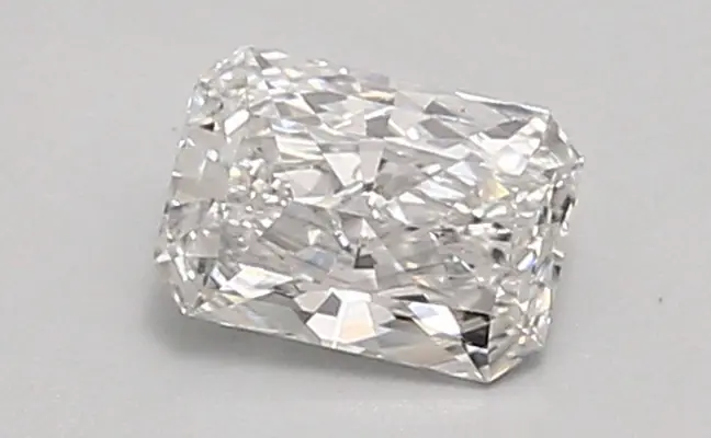 0.59ct E VS1 Radiant (IGI)