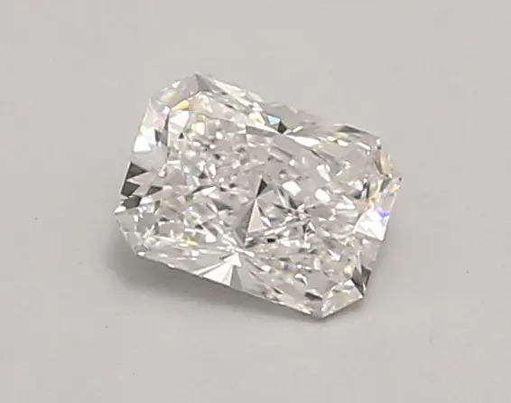 0.59ct E VVS2 Radiant (IGI)