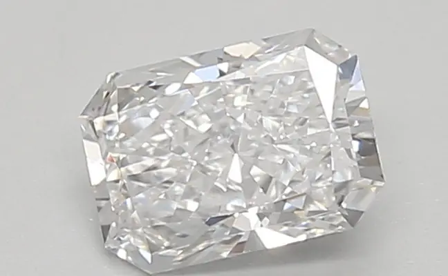 0.59ct D VVS2 Radiant (IGI)