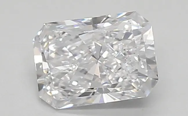 0.59ct D VVS2 Radiant (IGI)
