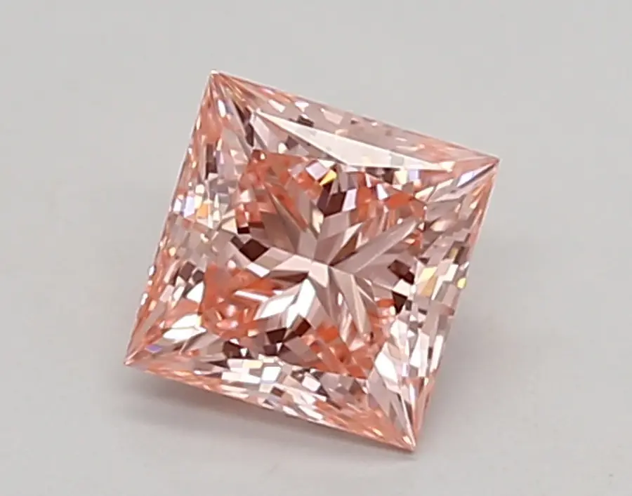 0.59ct FANCY VIVID  PINK VVS2 Princess (IGI)