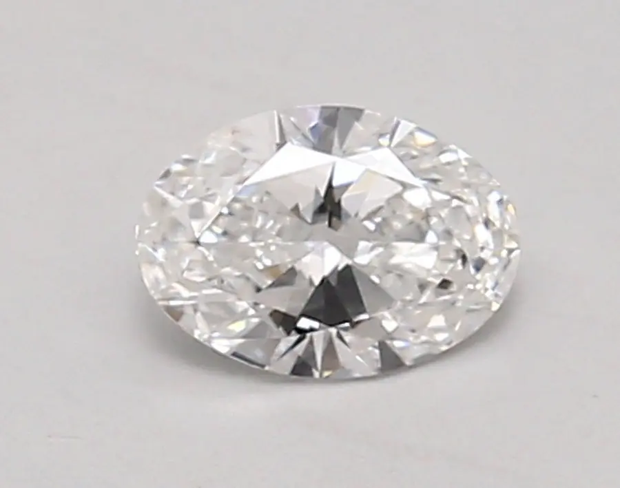 0.58ct E VVS2 Oval (IGI)