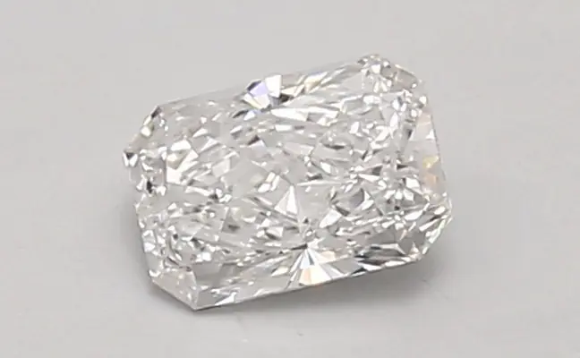 0.58ct F VVS2 Radiant (IGI)