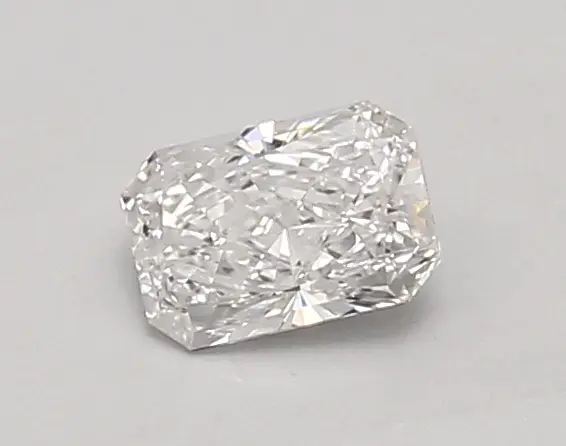 0.58ct F VVS2 Radiant (IGI)