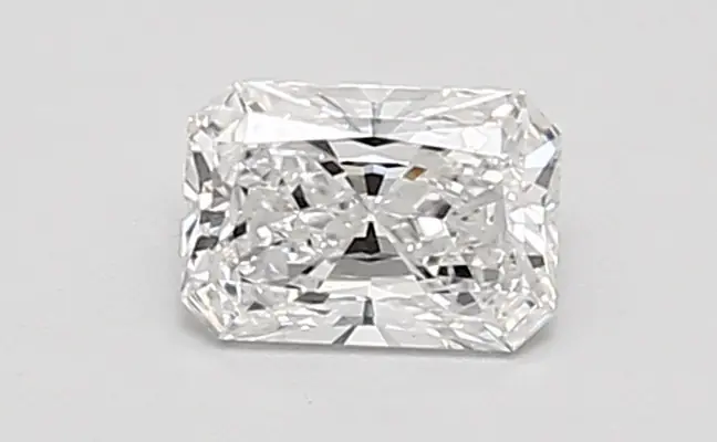 0.58ct E VVS2 Radiant (IGI)