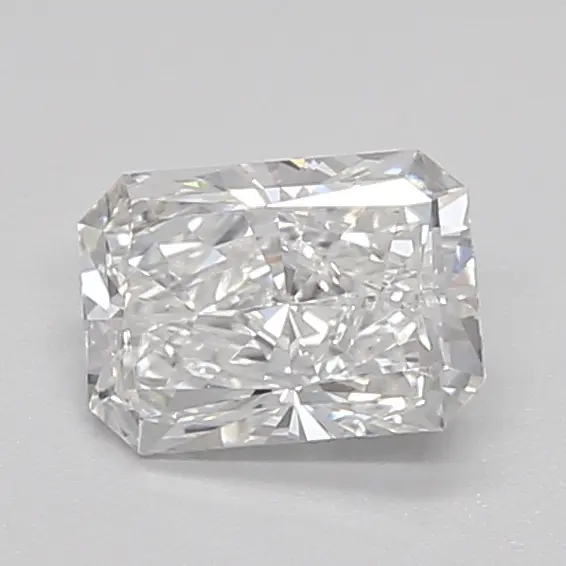0.58ct E VVS1 Radiant (IGI)