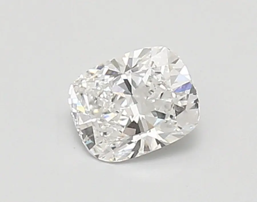 0.58ct D VVS2 Cushion (IGI)