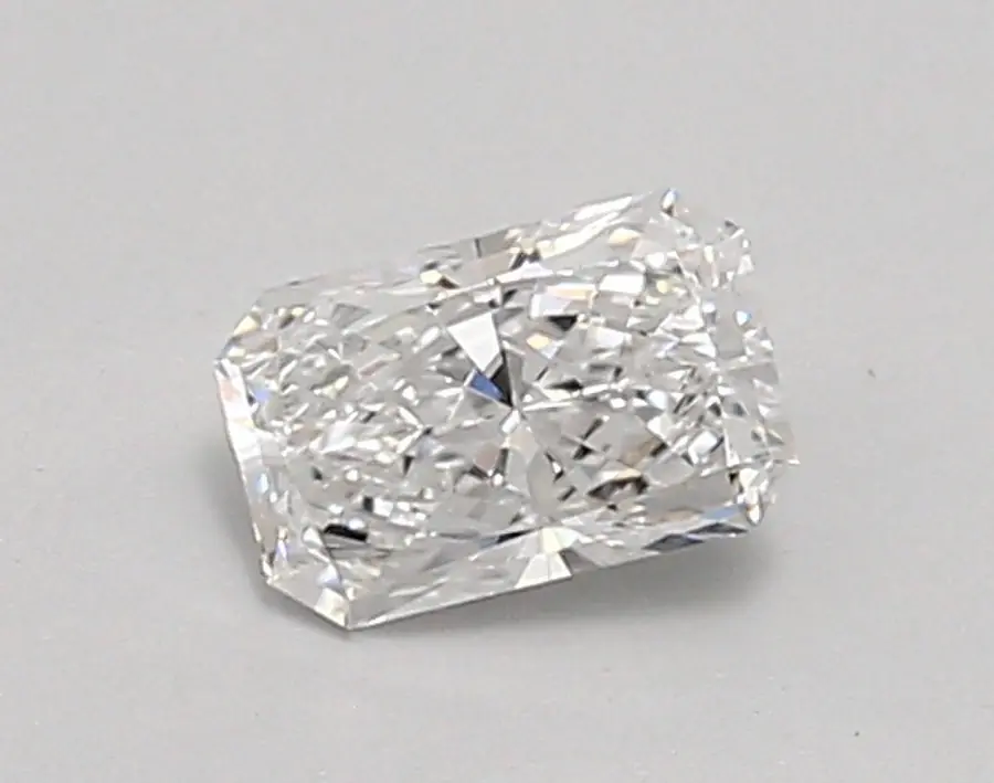 0.57ct D VS1 Radiant (IGI)