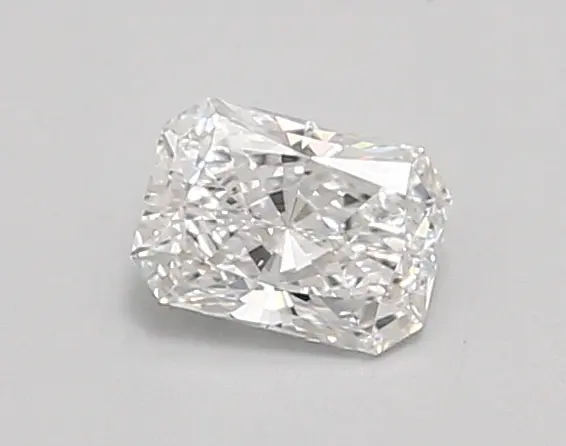 0.57ct E VVS2 Radiant (IGI)