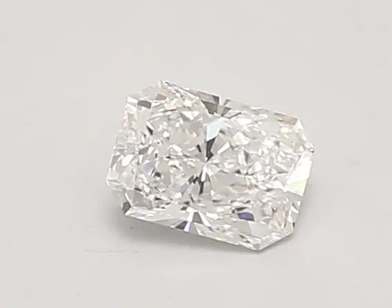 0.57ct E VVS1 Radiant (IGI)