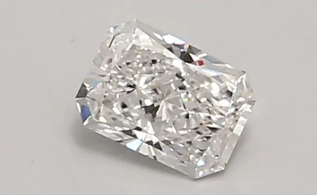 0.57ct D VVS1 Radiant (IGI)