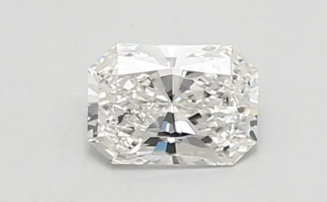 0.57ct E VVS2 Radiant (IGI)