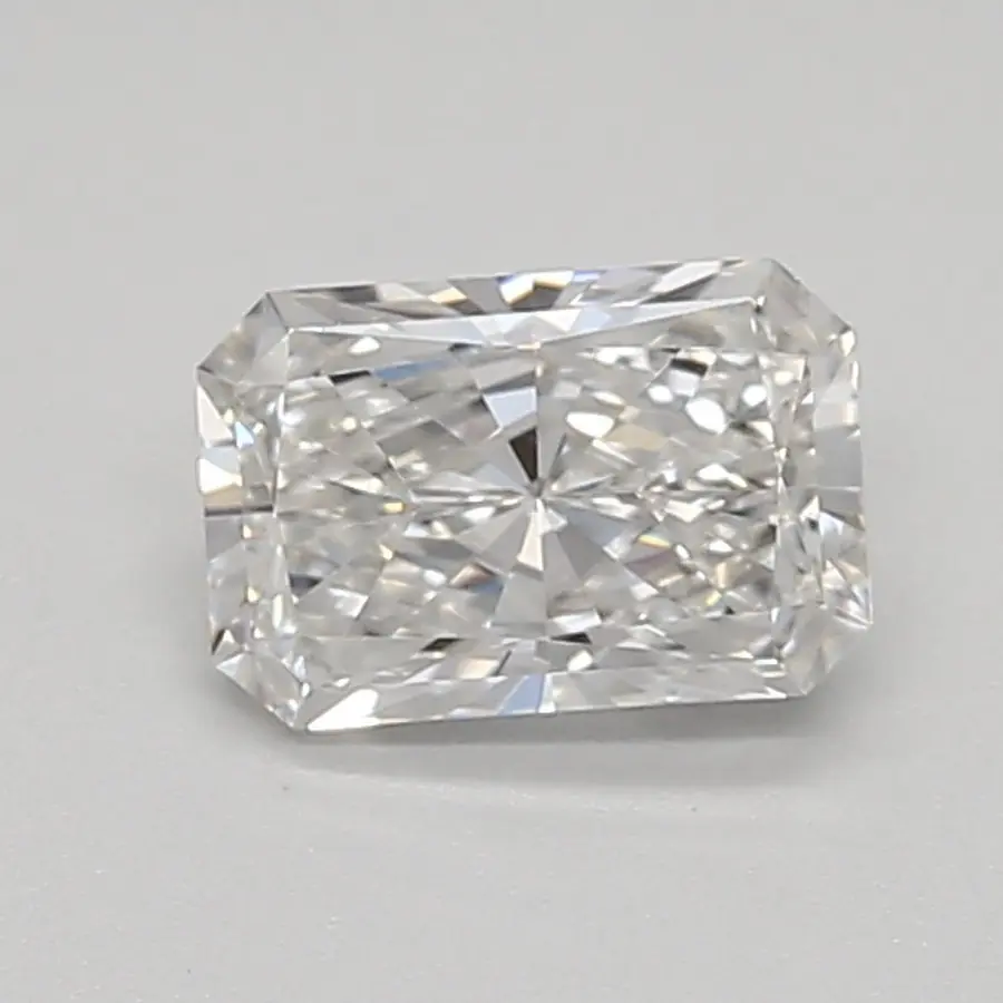 0.56ct E VVS1 Radiant (IGI)